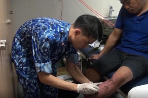 Bà Rịa - Vũng Tàu: Lực lượng Cảnh sát biển vùng 3 cứu nạn thành công 4 thuyền viên trên biển