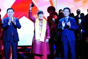 Top 10 doanh nhân trẻ xuất sắc nhất – giải thưởng Sao Đỏ vinh danh CEO Phuc Khang Corporation