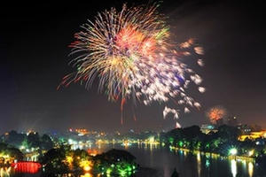 Hà Nội sẽ bắn pháo hoa vào giao thừa Tết Kỷ Hợi 2019 tại 30 địa điểm
