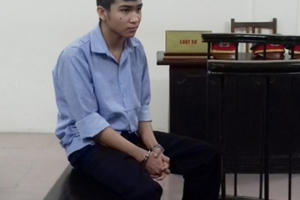 Bị dọa nạt, nam sinh cầm dao dâm chết bạn cùng trường