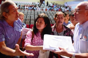 Cử tri đề nghị đưa vấn đề Thủ Thiêm ra Quốc hội Cử tri đề nghị đưa vấn đề Thủ Thiêm ra Quốc hội