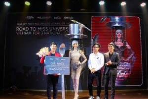 Hoàng Thùy gây tranh cãi khi chọn trang phục dự Miss Universe 2019