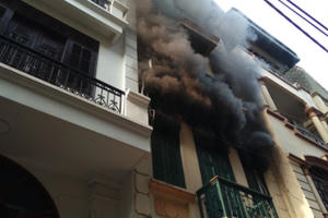 “Bà hoả” bất ngờ “ghé thăm” ngôi nhà 5 tầng ở quận Thanh Xuân, Hà Nội