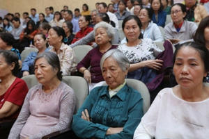 'Giảm nhiệt' những vấn đề 'nóng'