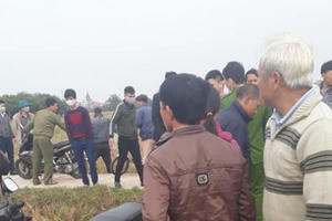 Nam Định: Bàng hoàng phát hiện thi thể người phụ nữ dưới cống nước