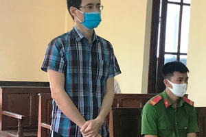 "Chương May Mắn" bị tuyên án 18 tháng tù vì đăng tin sai sự thật