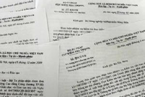 “Gây hiểu nhầm” và “đáng tiếc” “Gây hiểu nhầm” và “đáng tiếc”