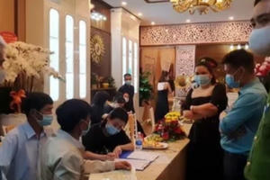 Hơn 30 người tụ tập khai trương Thẩm mỹ viện Minh Châu Asian giữa mùa dịch Covid-19