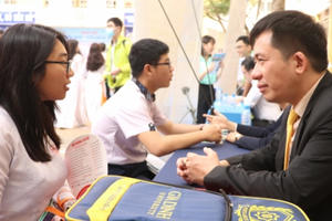 Ngày cuối cùng đăng ký thi tốt nghiệp THPT và xét tuyển Đại học, thí sinh lưu ý gì? Ngày cuối cùng đăng ký thi tốt nghiệp THPT và xét tuyển Đại học, thí sinh lưu ý gì?