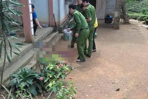 Đi uống rượu say về đánh bố, bị bố cầm búa đánh "thập tử nhất sinh"