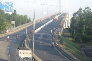 Năm năm tới, cần hàng trăm tỉ đô la cho cơ sở hạ tầng