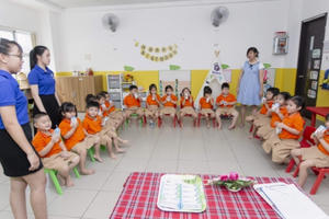 Sữa học đường TP Hồ Chí Minh đã bắt đầu “vào nhịp” chỉ sau 2 tuần triển khai