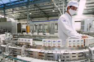 Tin kinh tế 6AM: Doanh nghiệp sữa Việt đầu tiên được phép xuất khẩu vào EAEU; Hàng hải được hưởng lợi từ EVFTA