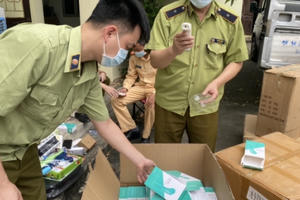 Lạng Sơn: Tạm giữ 200 máy đo nhiệt kế hồng ngoại không rõ nguồn gốc xuất xứ