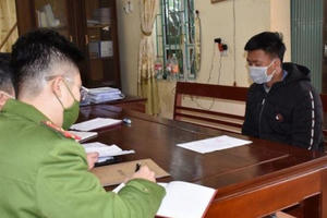 Rao bán súng trên mạng xã hội, thanh niên bị triệu tập điều tra