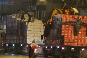 Xe quá khổ, quá tải ở chợ Long Biên: Công an quận Ba Đình hồi đáp