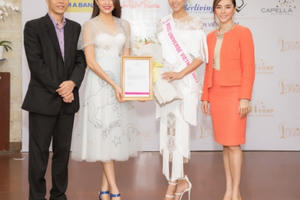 Á hậu Nguyễn Thị Loan được cấp phép tham gia Hoa hậu Hoàn vũ Thế giới 2017