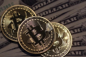 Kinh tế 24h: Giá điện chính thức tăng, giá Bitcoin giảm mạnh.