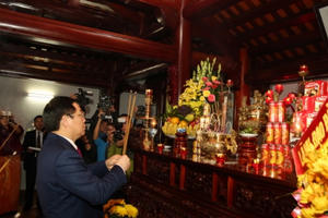 Phó Thủ tướng Vương Đình Huệ dự lễ kỷ niệm 150 năm Ngày sinh Chí sĩ yêu nước Phan Bội Châu