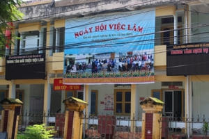 Vụ “chia chác” tiền lương: Trung tâm DVVL Lào Cai phải hoàn trả hơn 50 triệu đồng cho nhân viên Vụ “chia chác” tiền lương: Trung tâm DVVL Lào Cai phải hoàn trả hơn 50 triệu đồng cho nhân viên