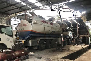 Một nạn nhân tử vong trong vụ nổ xe bồn ở Gia Lai