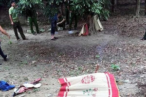 Hà Nội: Bác rể sát hại cháu rồi đào hố chôn xác sau nhà