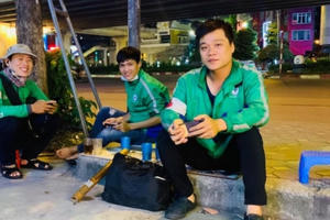 Đội cứu hộ “đặc biệt” trên đường phố Hà Nội