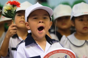 Không đạt điểm 9, điểm 10, khó yên với bố mẹ