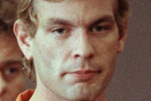 Chuyện đời kẻ sát nhân hàng loạt khét tiếng nhất nước Mỹ