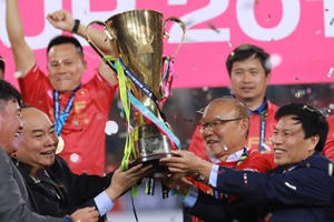 Chiều nay, Thủ tướng tiếp các nhà vô địch AFF Cup 2018 và 2 'ông bầu'