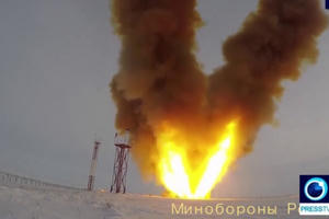 Tổng thống Putin giám sát thử nghiệm tên lửa siêu thanh mới