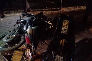 Hà Nội: Xe sang Lexus "đại náo" gây tai nạn liên hoàn, nhiều người bị thương