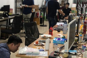 [Clip]: Hiện trường bên trong ngôi nhà đường dây đánh bạc 64.000 tỷ