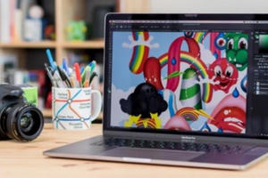 Cấm sử dụng Macbook Pro 15 inch trên máy bay