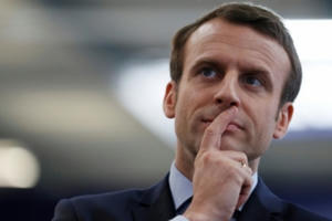 Thách thức chờ đợi Tổng thống trẻ nhất lịch sử Pháp