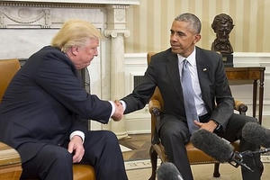 Tổng thống Obama hội đàm với ông Trump, hai phu nhân lần đầu gặp riêng