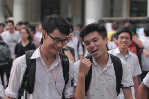 Thí sinh “thở phào nhẹ nhõm” sau 2 ngày thi THPT Quốc gia