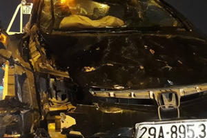 Hà Nội: Xe “điên” gây tai nạn liên hoàn trên phố