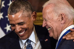 Mối quan hệ đặc biệt giữa ông Joe Biden và cựu Tổng thống Obama