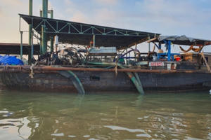 Đồng Nai: "Cát tặc" lộng hành lợi dụng tình hình dịch Covid-19 Đồng Nai: "Cát tặc" lộng hành lợi dụng tình hình dịch Covid-19