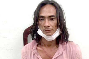 Đã bắt được thợ xây đâm tử vong chủ nhà vì can ngăn cãi nhau