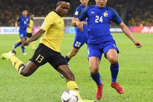 Thái Lan - Malaysia: Vé chung kết đang chờ người Thái Thái Lan - Malaysia: Vé chung kết đang chờ người Thái