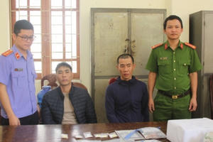 Nhập “hàng trắng” từ châu Âu qua mạng