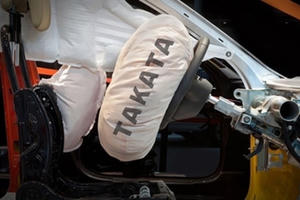 Tin kinh tế 6AM: Xuất hiện công cụ "phù phép" thông số iPhone; Hơn 12.400 xe Chevrolet tại Việt Nam phải triệu hồi