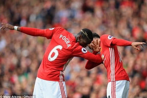 MU vs Leicester City: "Bom tấn" ghi bàn, Quỷ đỏ đại thắng