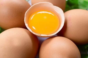 Trẻ bị tay chân miệng ăn gì nhanh khỏi bệnh?