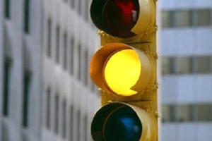 Quy định mới về biển báo, tham gia giao thông khi có đèn vàng từ 1/11