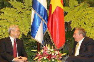 Lãnh đạo Đảng, Nhà nước gửi điện mừng đến lãnh đạo Cu-ba