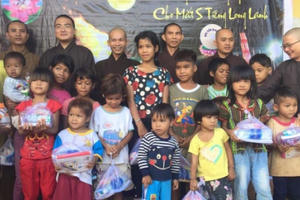 Trăng Cao Nguyên cho hơn 800 trẻ em đồng bào dân tộc S’tiêng vui Trung thu