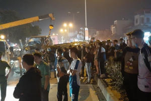 Sau vụ tai nạn 3 người thương vong, Bộ Công an chỉ đạo điều tra chất lượng dải phân cách QL5A